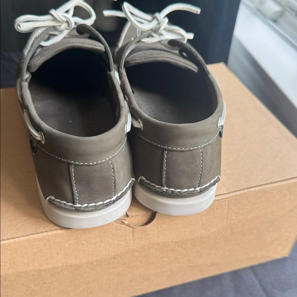 J. Crew Men's Nubuck Gray Boat Shoes with White Laces